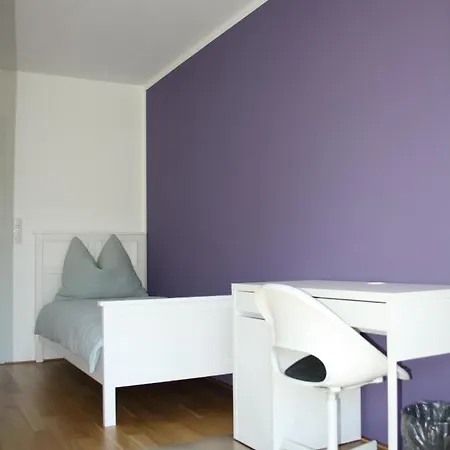 Felseck Apartment